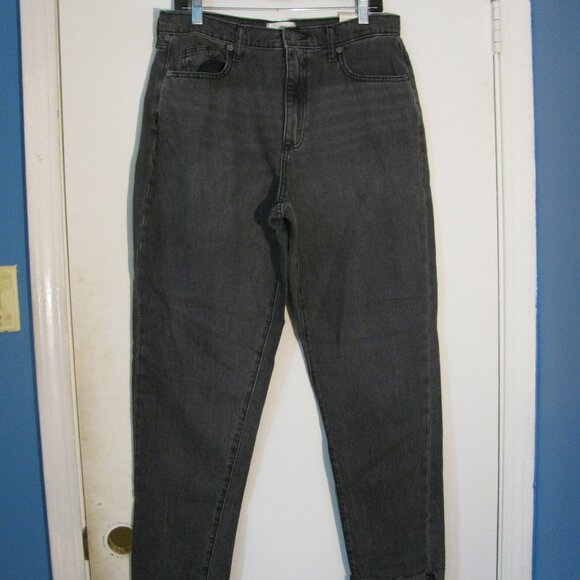 Universal Thread Boyfriend Jean Size 8 NWT $$36 Faded Black Cuffs Ankle Length - Picture 1 of 7